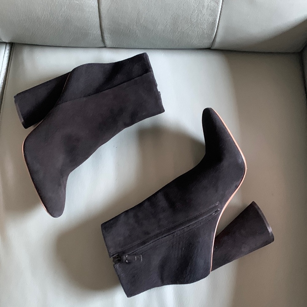 MERCEDES CASTILLO NWT Authentic Suede Bootie Kaida